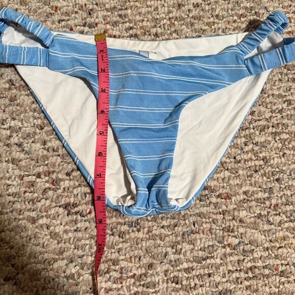 Isabella Rose Sugar On Top Maui Fit Bikini Bottoms & Triangle Top- Size Medium - Picture 12 of 13